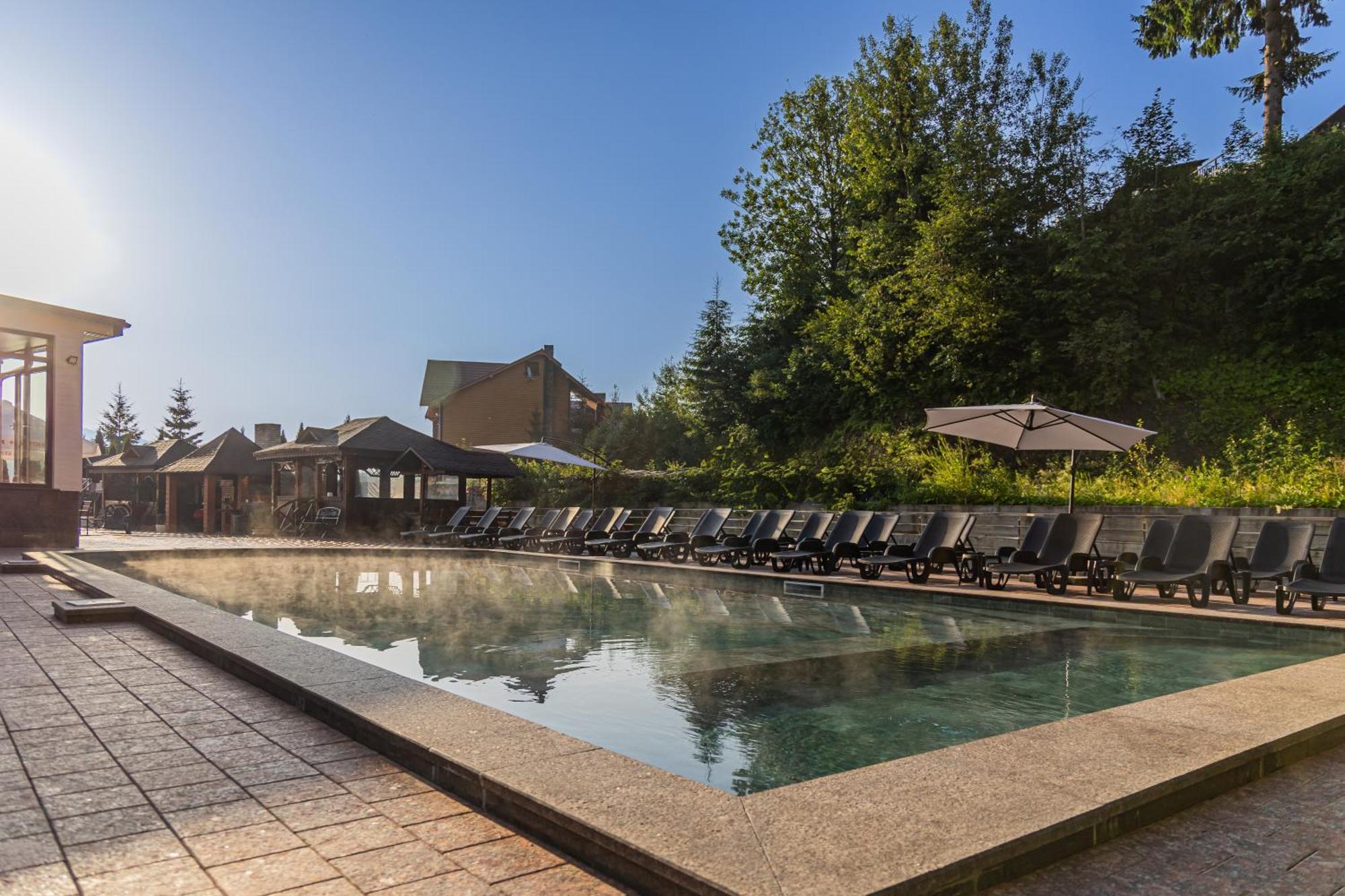 Villa Leku Spa Resort 布克维 外观 照片