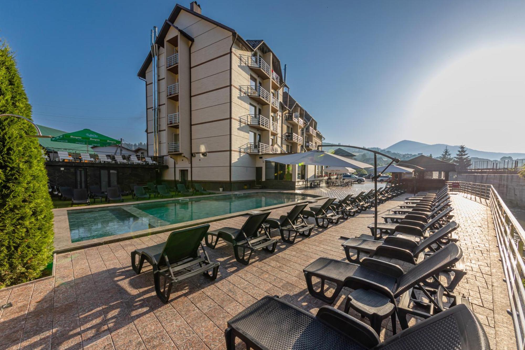 Villa Leku Spa Resort 布克维 外观 照片