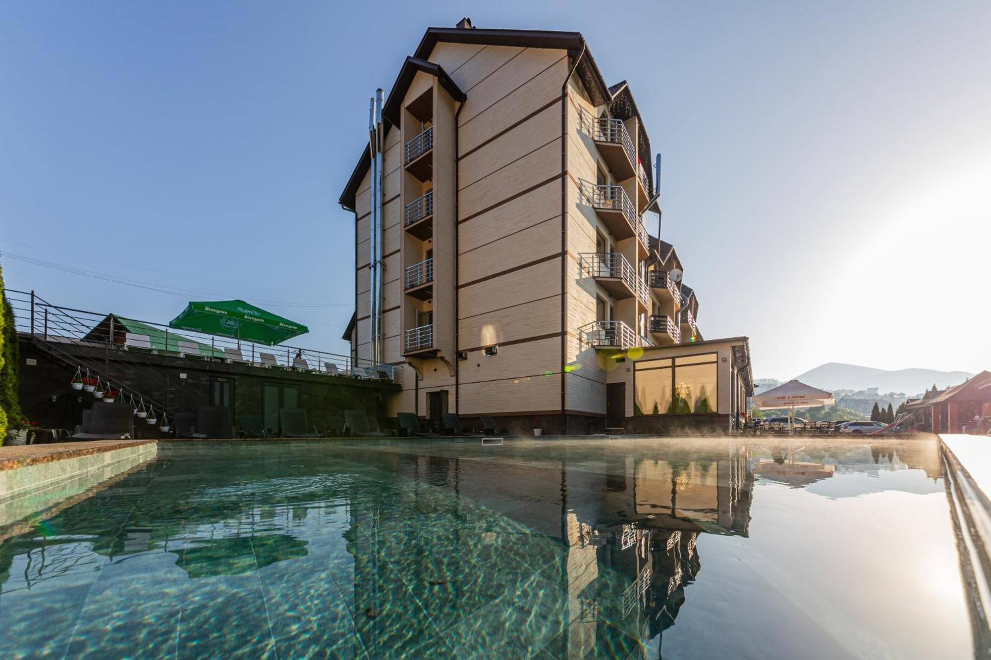 Villa Leku Spa Resort 布克维 外观 照片